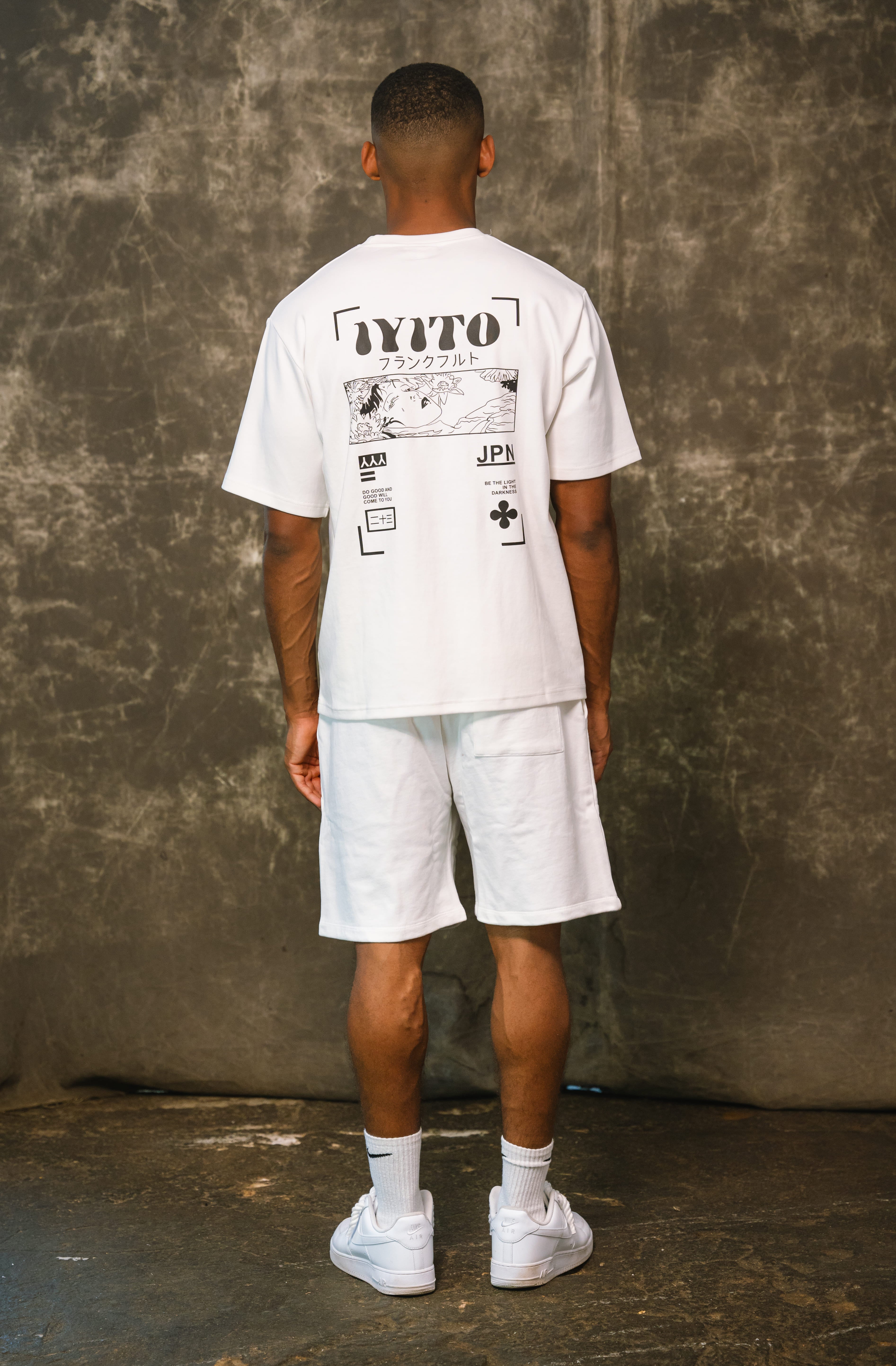 Color 170 - 4 - Jesse White Back.jpg