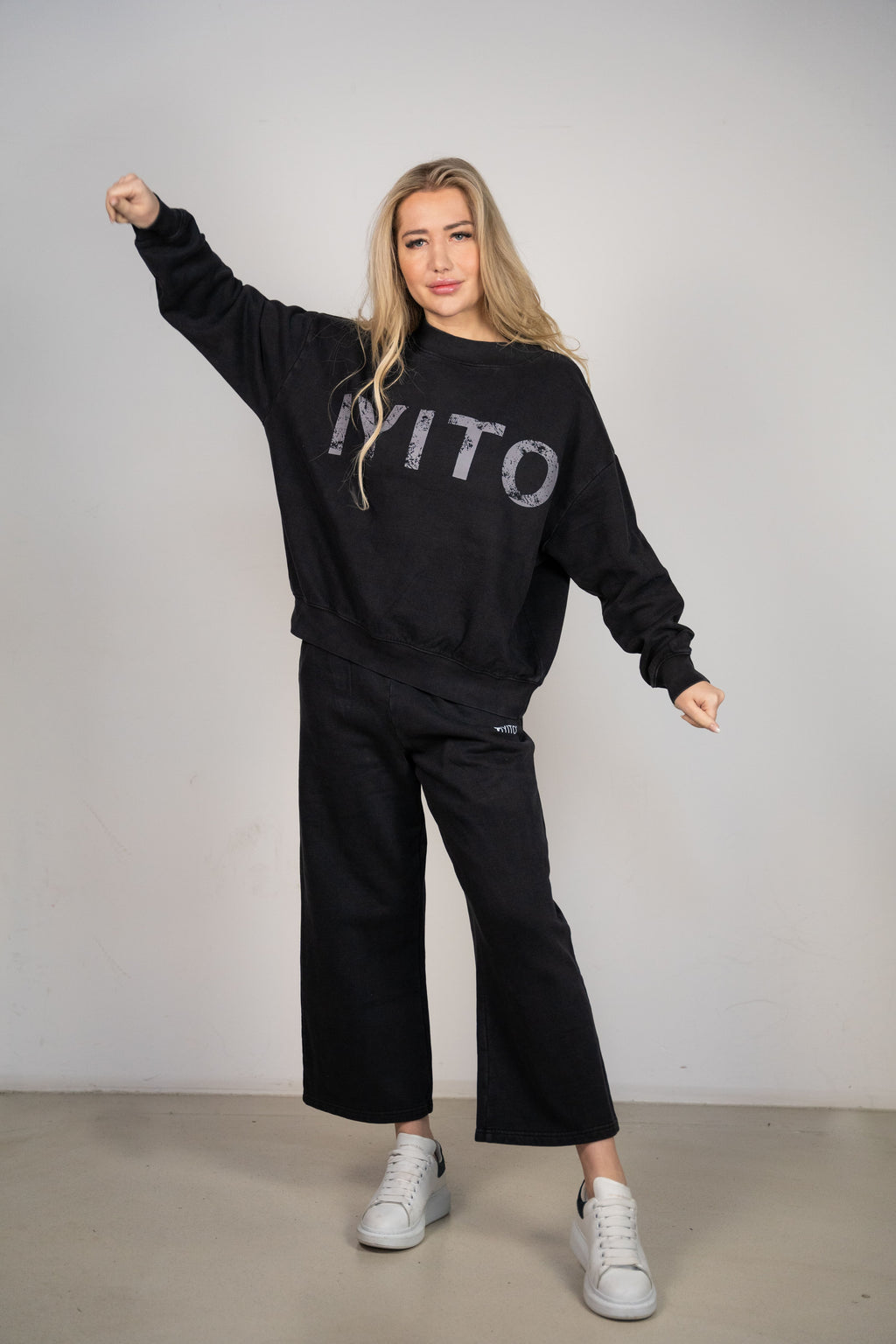 Color 185 - 2 - 13.jpg