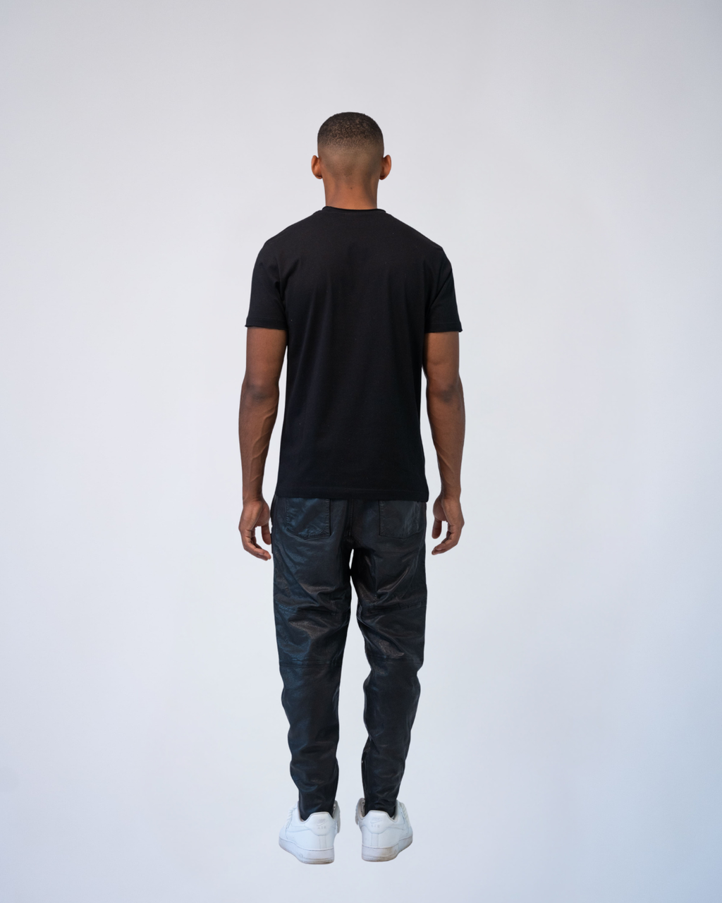 Color 100 - 4 - Adam_black_back.png
