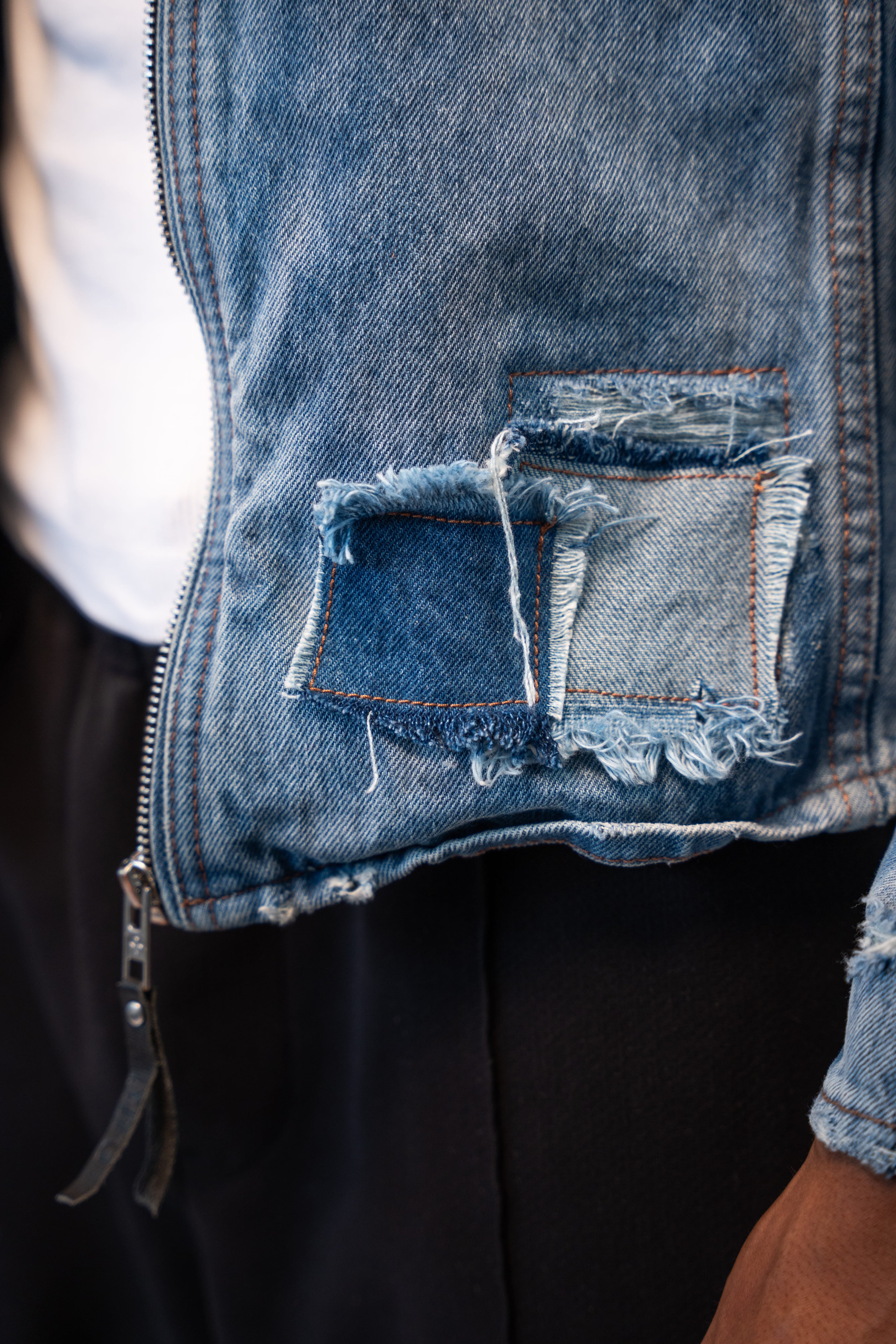 Color 106 - 5 - Ben Denim Light Blue Image Detail.jpg