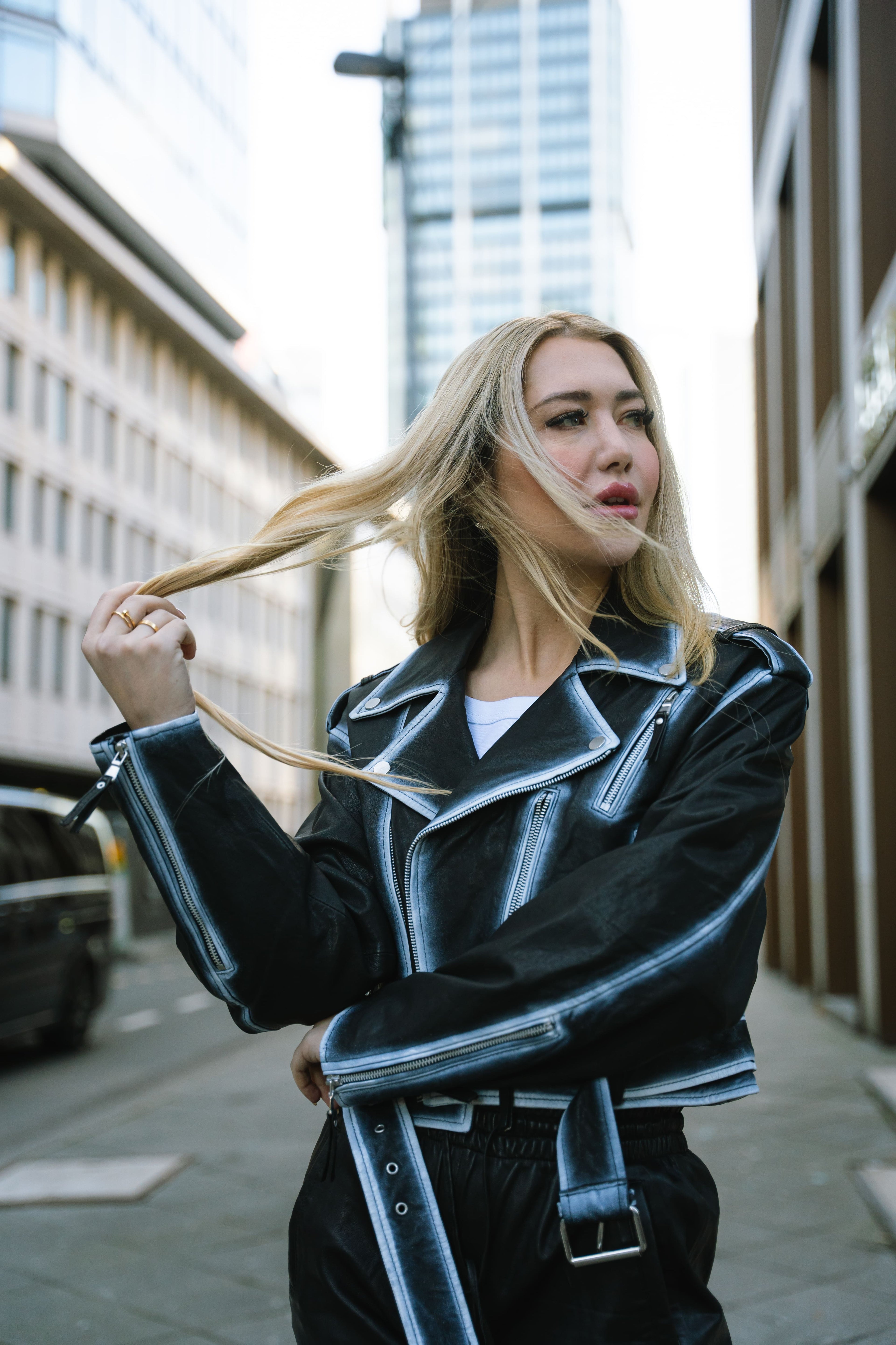 Color 100 - 1 - Cara_Front_Image.jpg