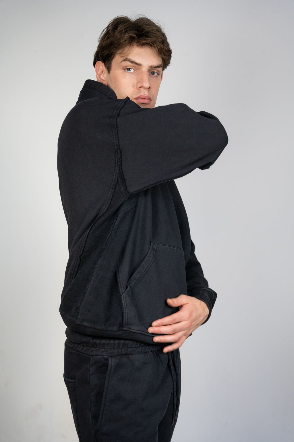 Color 185 - 3 - Davie_Side.jpg