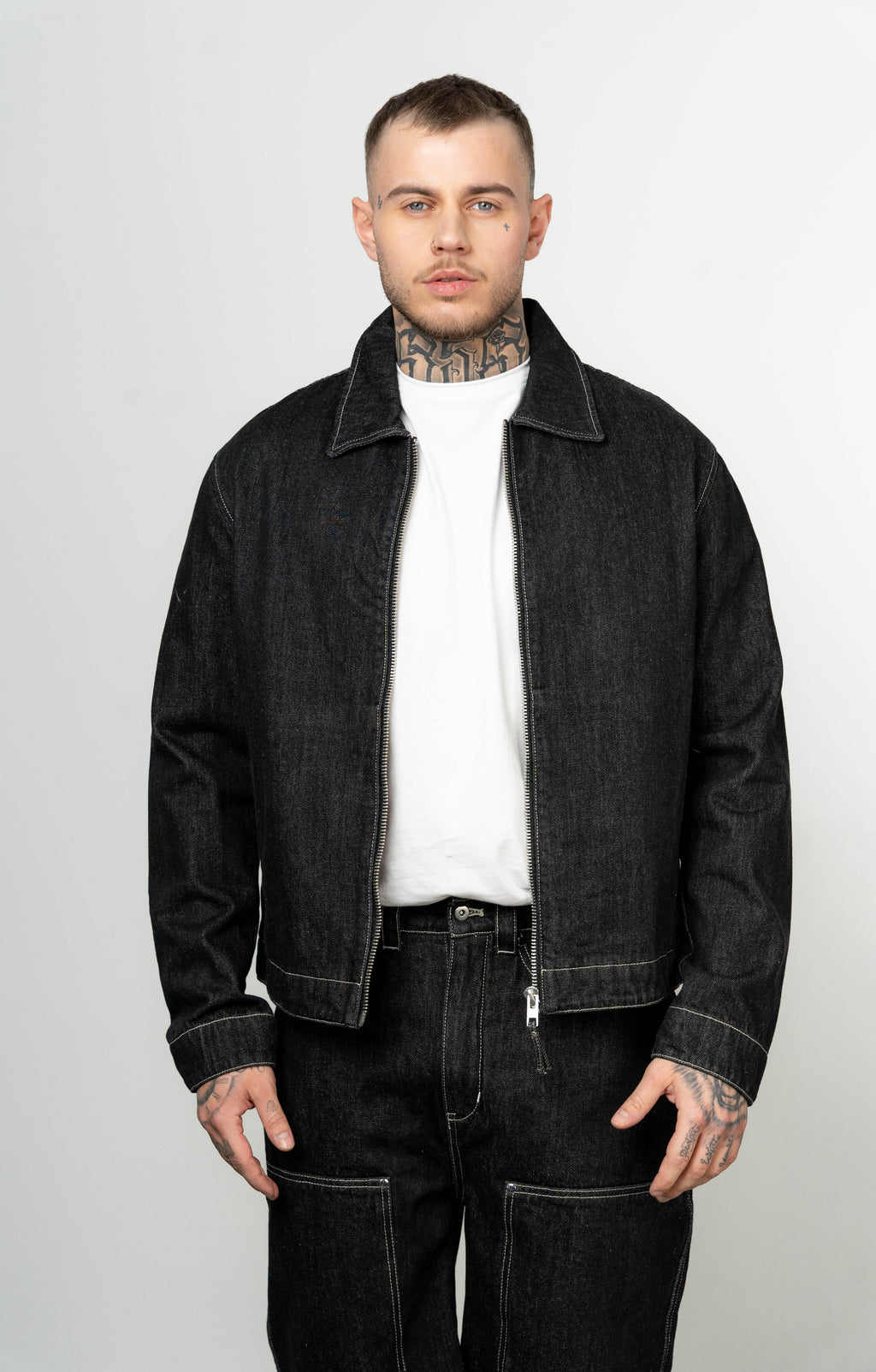 Color 100 - 1 - Eden_black_front.jpg