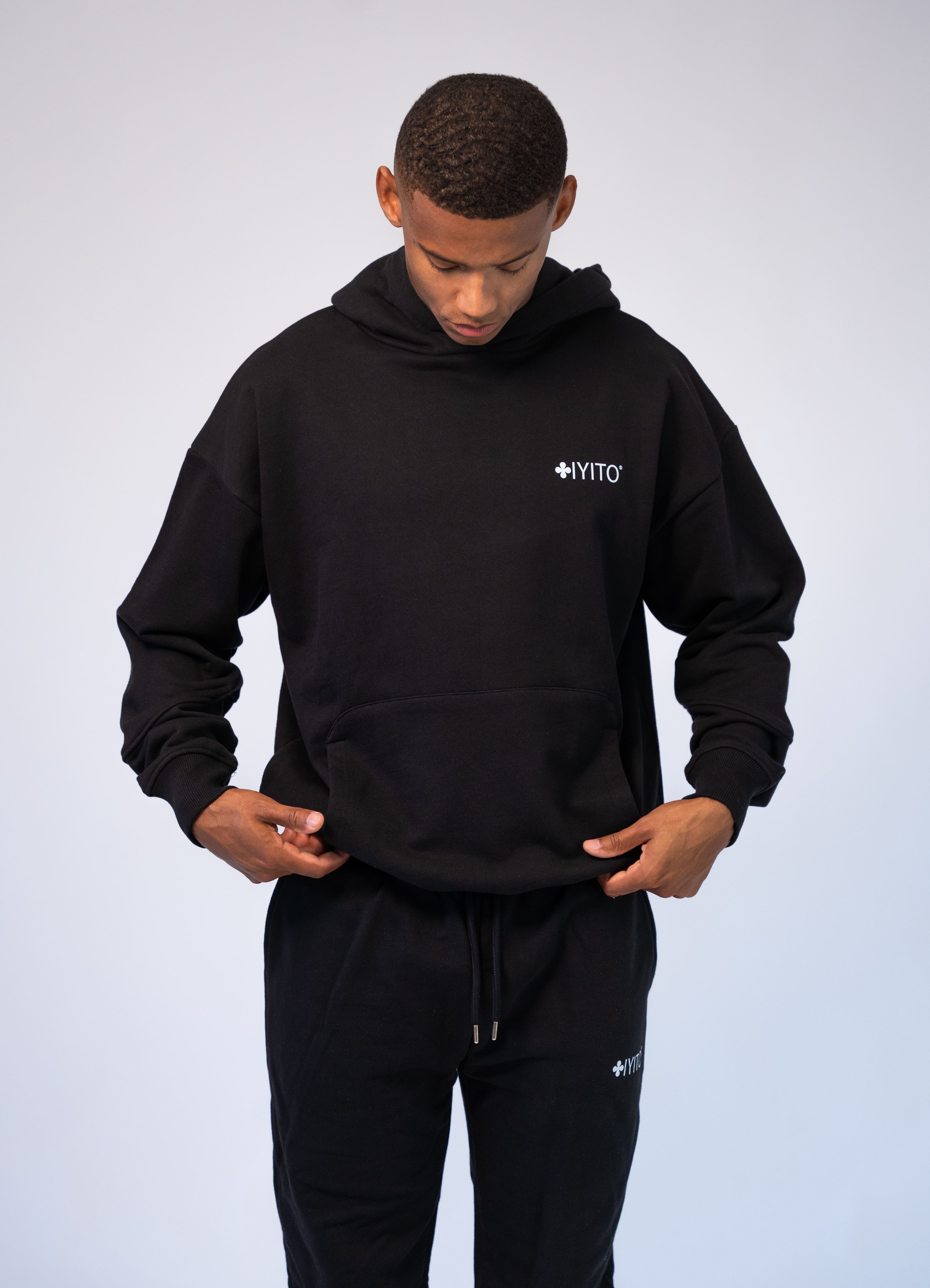 Color 100 - 3 - Hunter Black Front 1.jpg