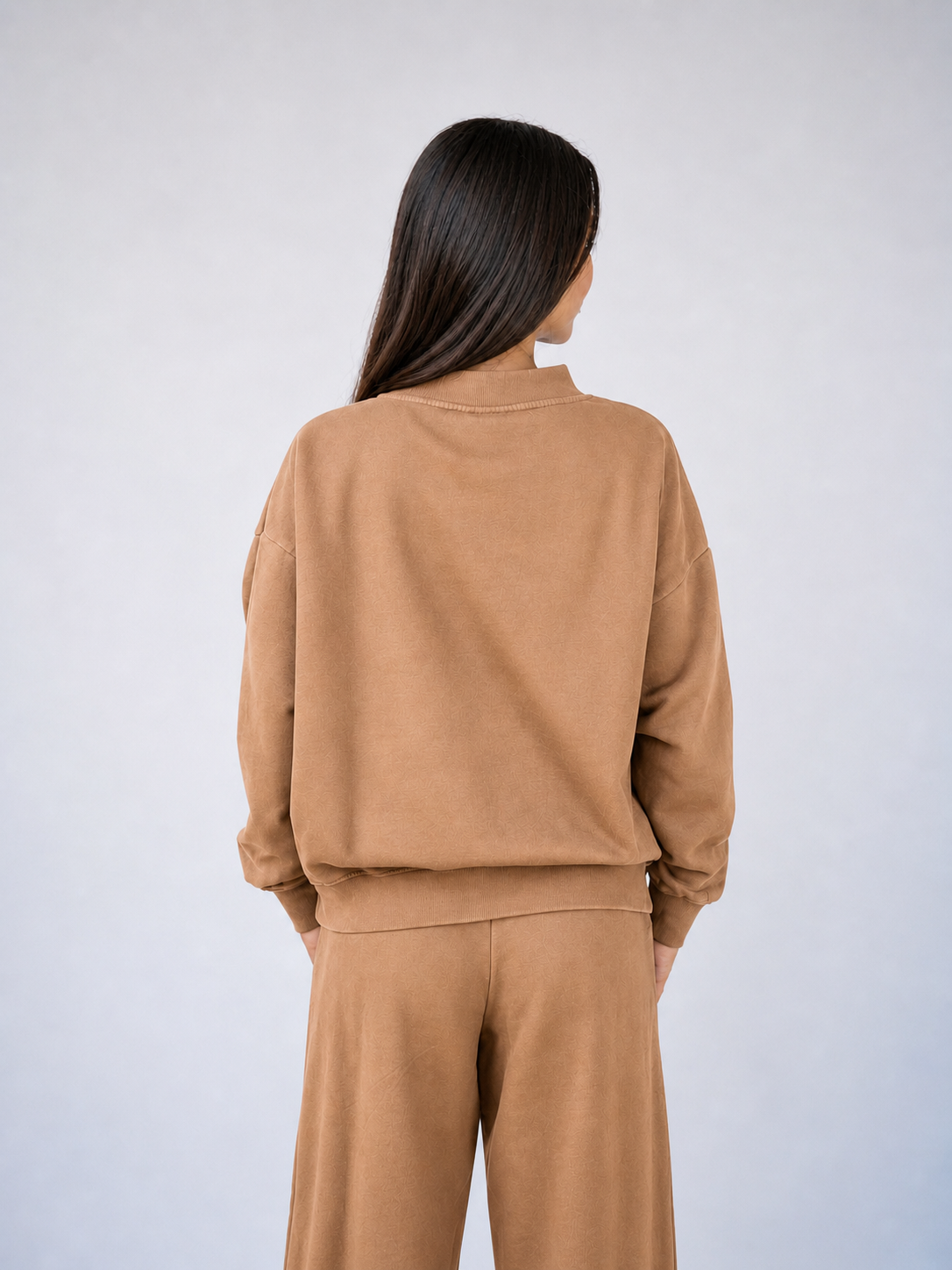 Color 111 - 6 - Inez_Coconut_Back