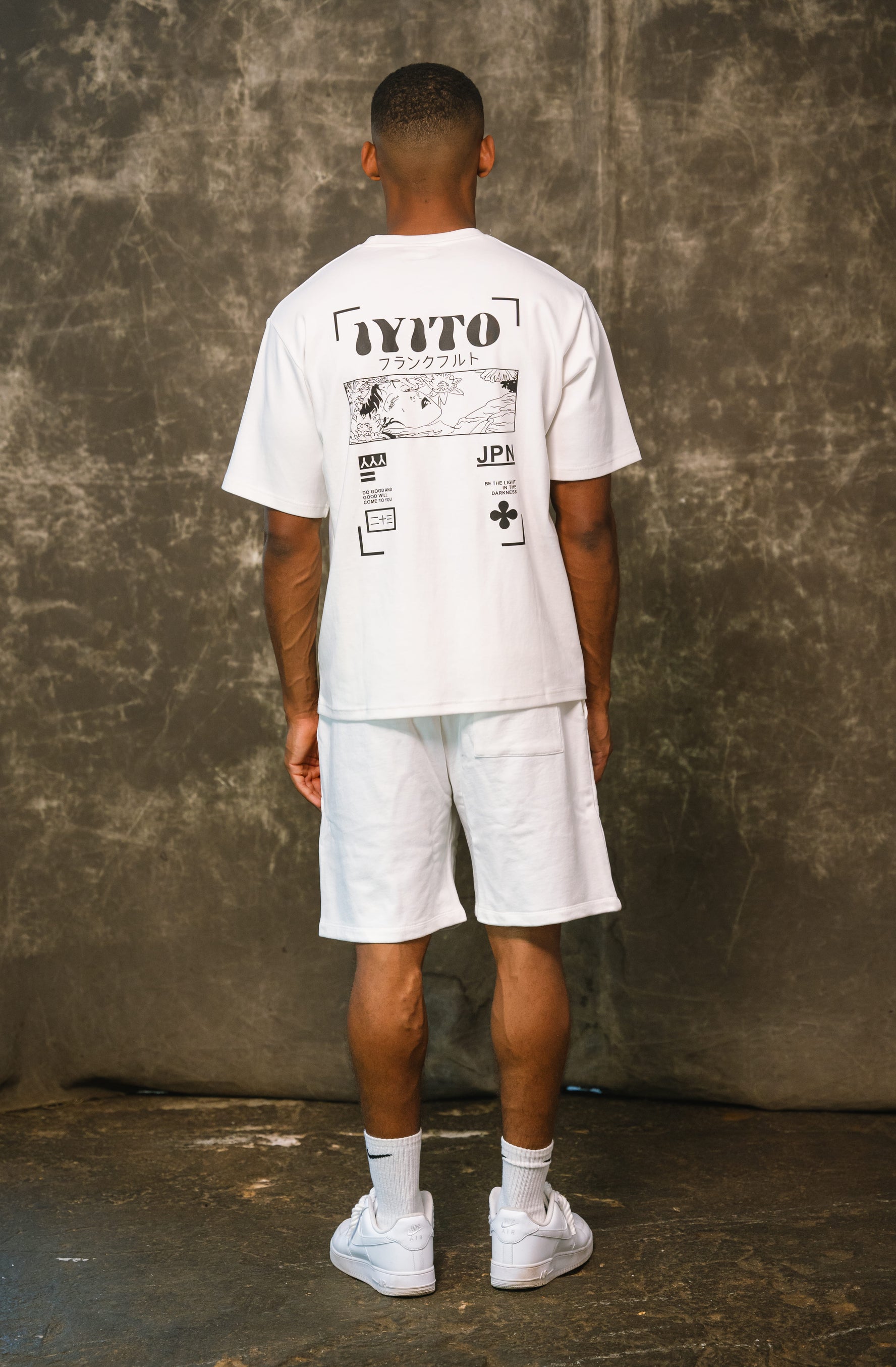 Color 170 - 4 - Jesse White Back.jpg