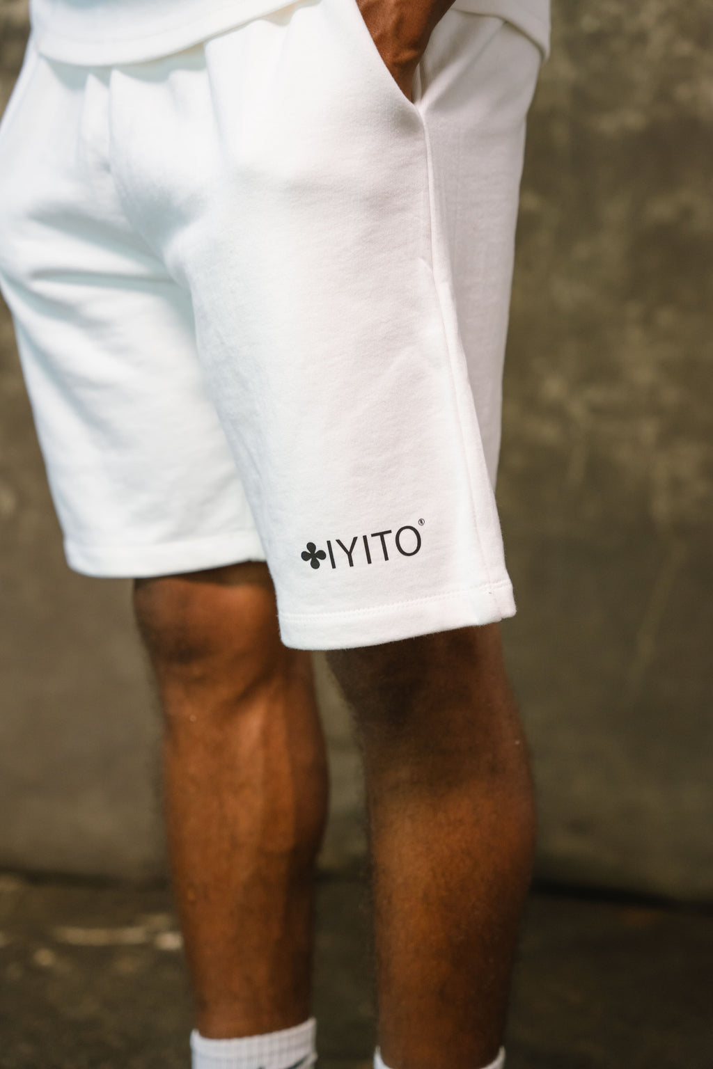 Color 170 - 3 - Jesse White Side.jpg