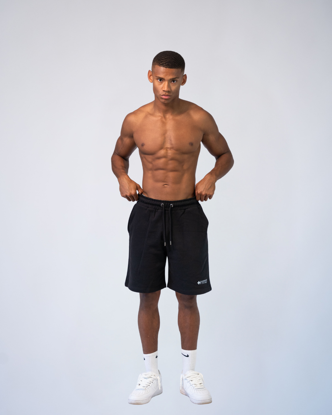 Color 100 - 1 - Jesse_black_front.png