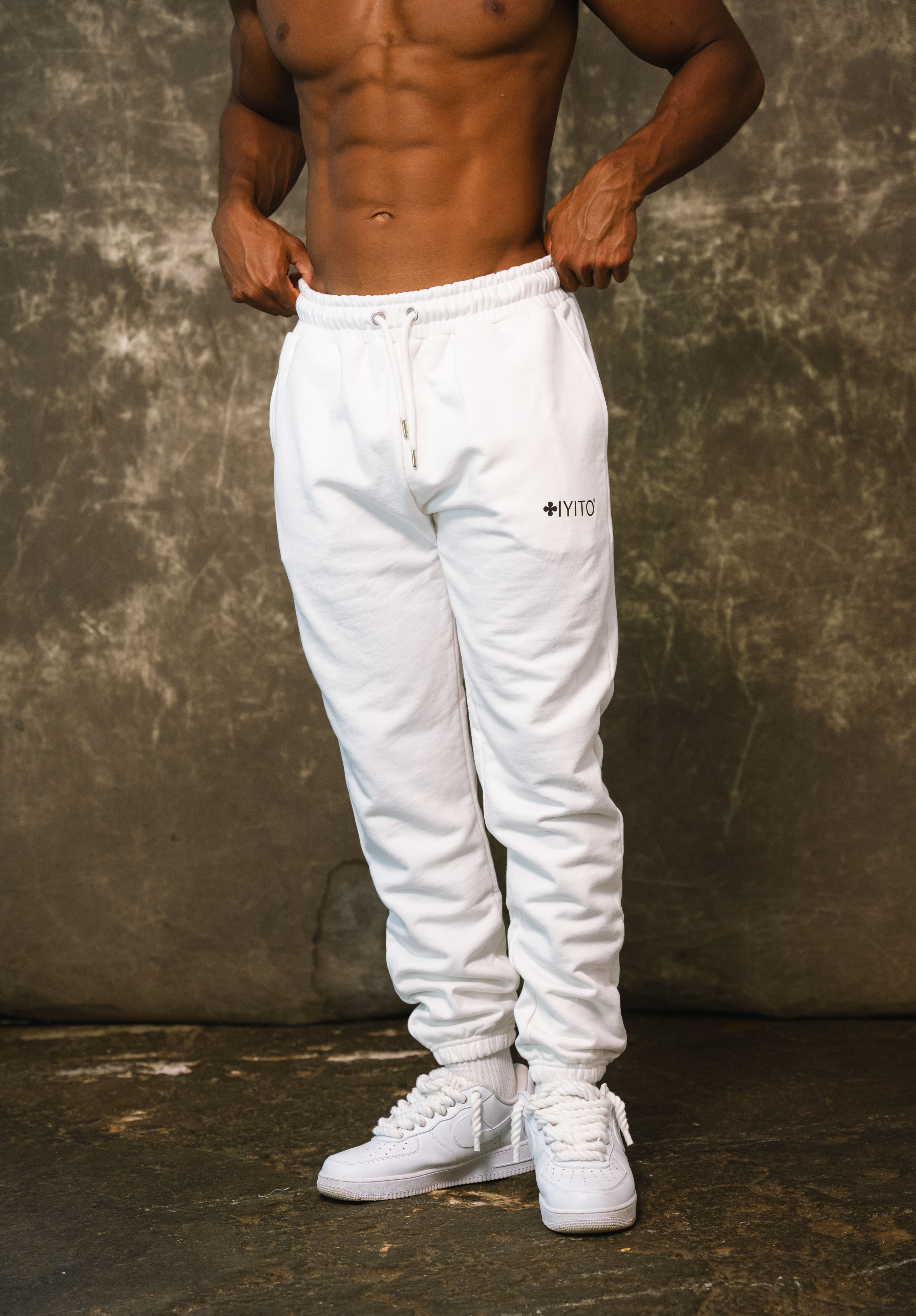 Color 170 - 3 - Luca Front.jpg