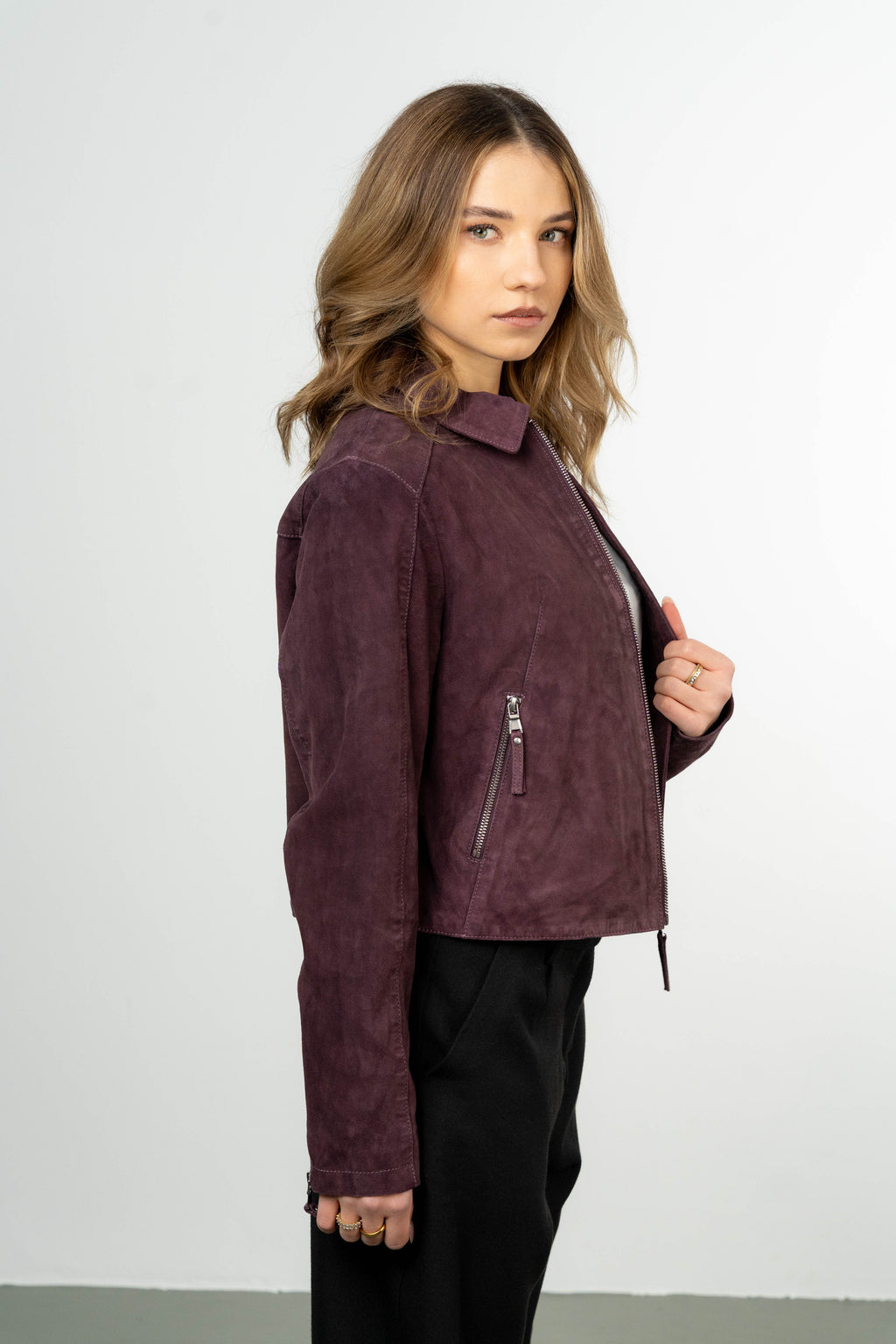 Color 125 - 4 - Luna_cocoa_side.jpg