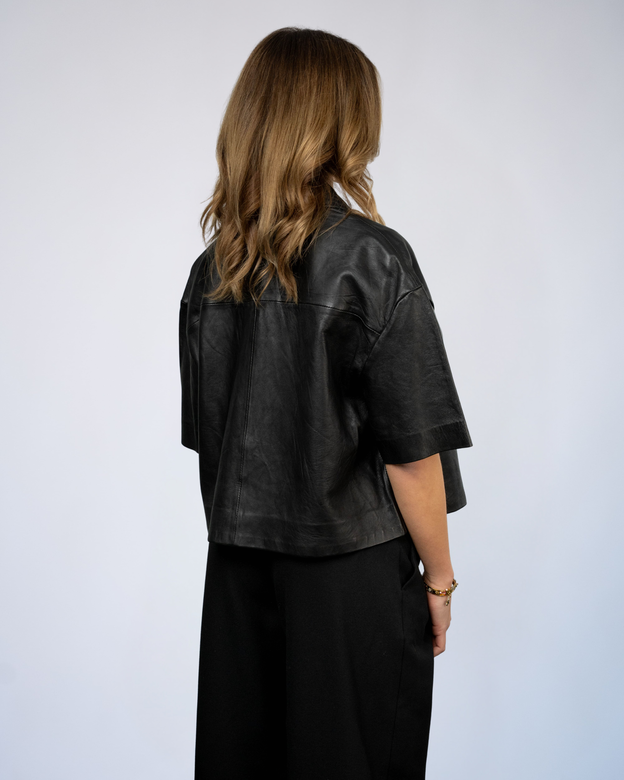 Color 100 - 3 - Marissa_black_back.jpg