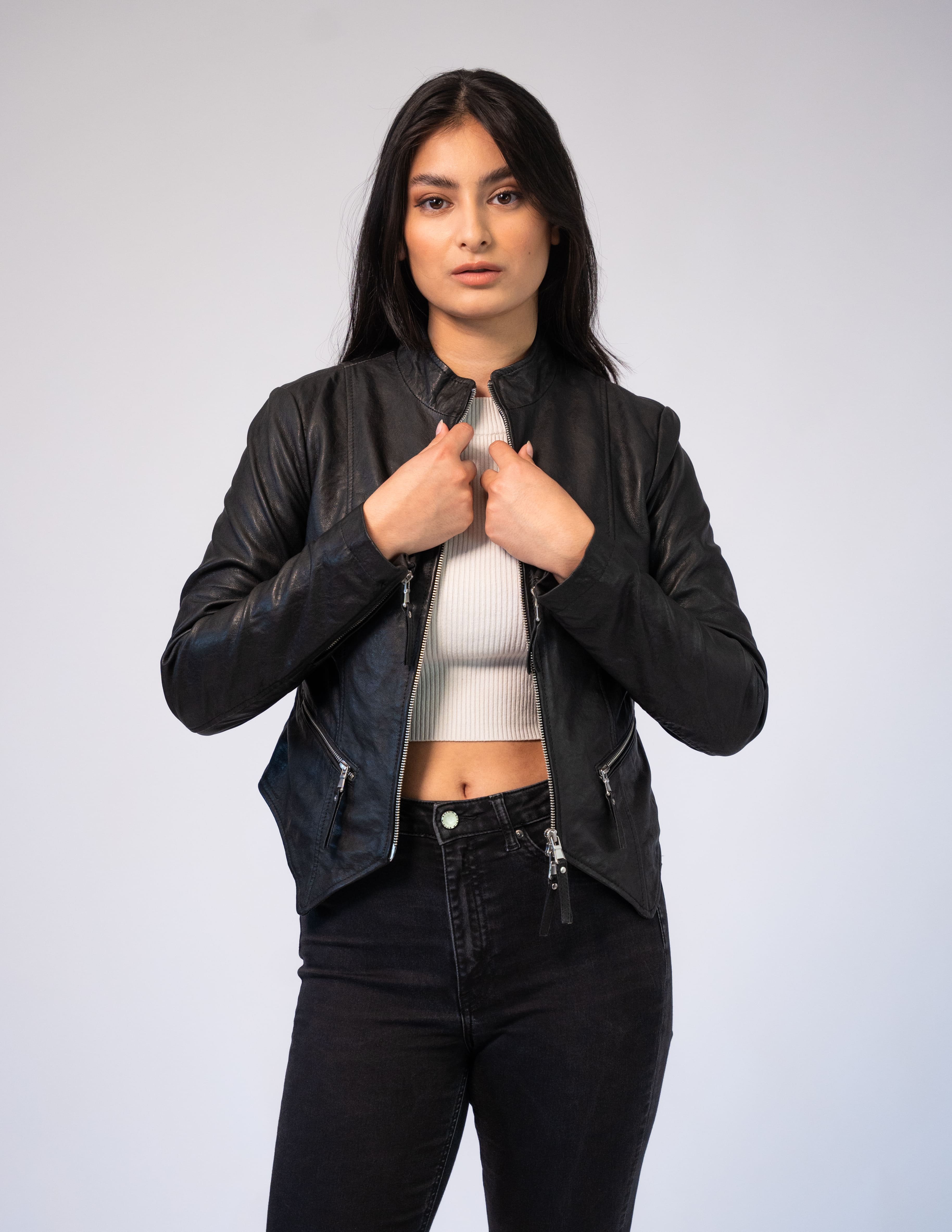 Color 100 - 1 - Marissa Black Front.jpg