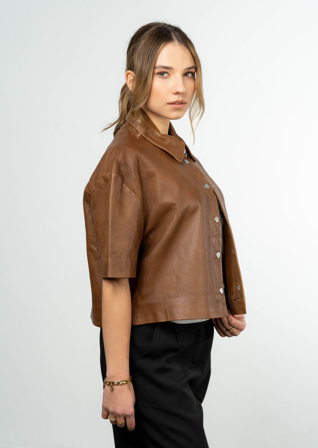 Color 101 - 5 - Marissa_brown_side.jpg