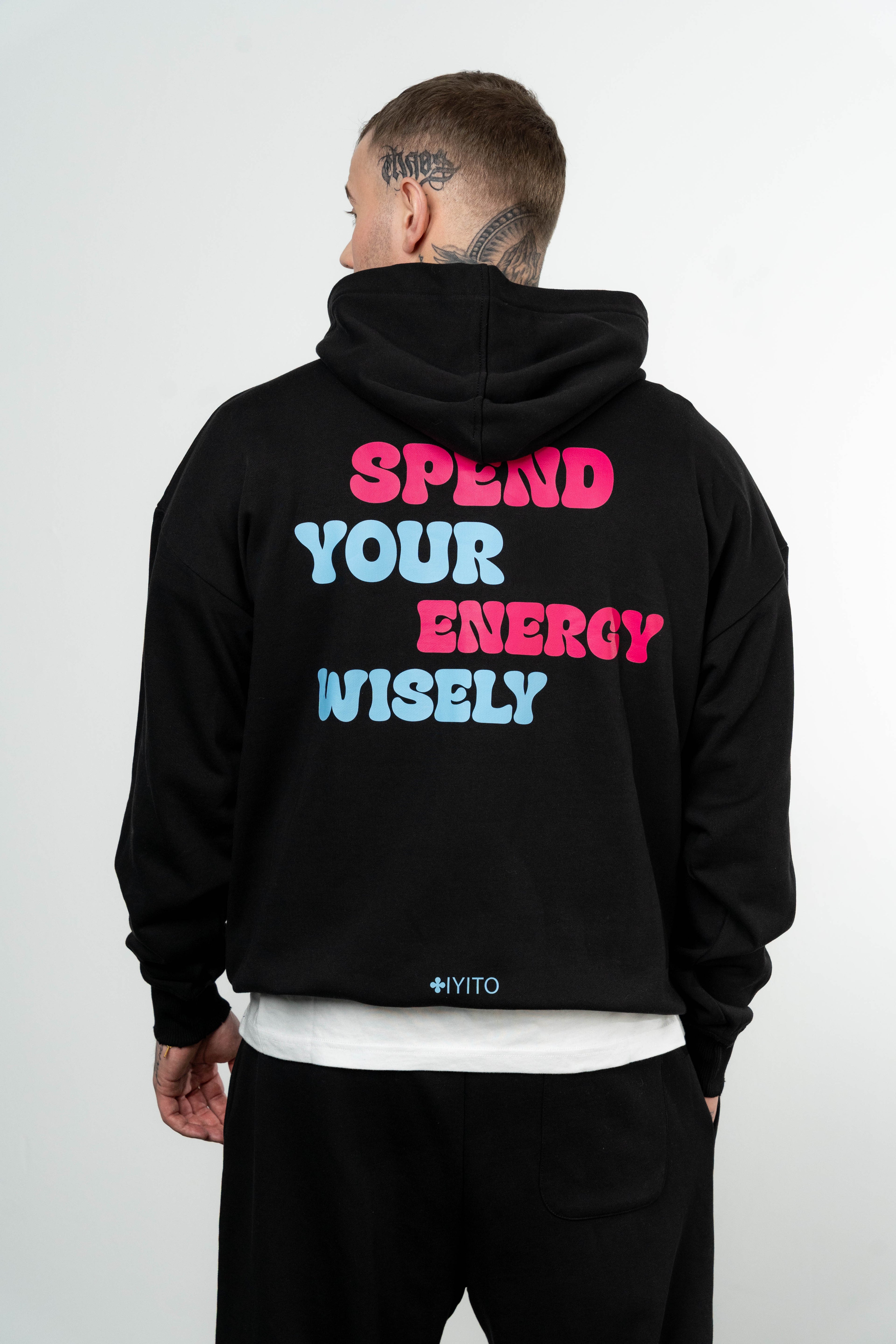 Color 100 - 3 - Mikel_black_back.jpg