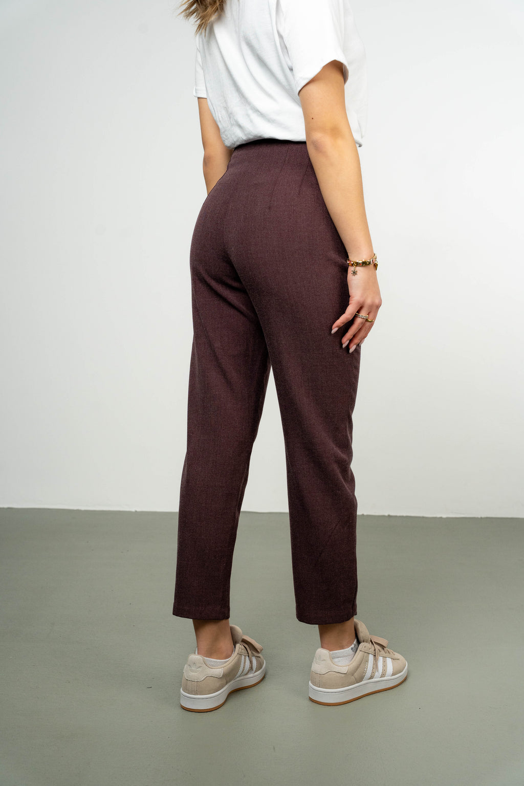 Color 125 - 5 - Milena_cocoa_back.jpg