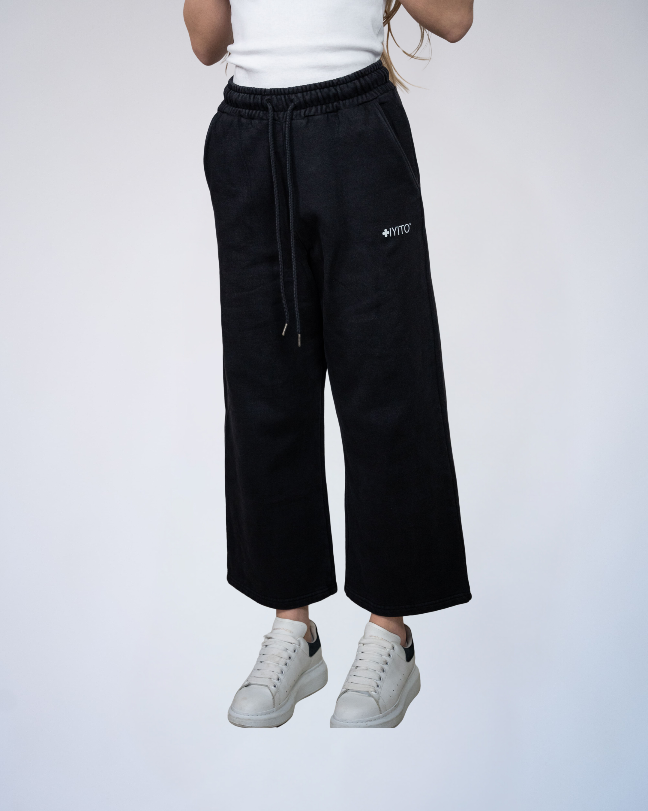 Color 185 - 1 - Millie_Vintage_Black_Front