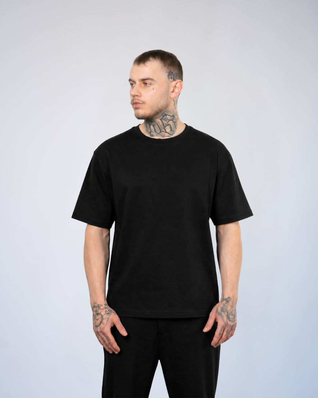 Color 100 - 2 - IYPedro_black_front