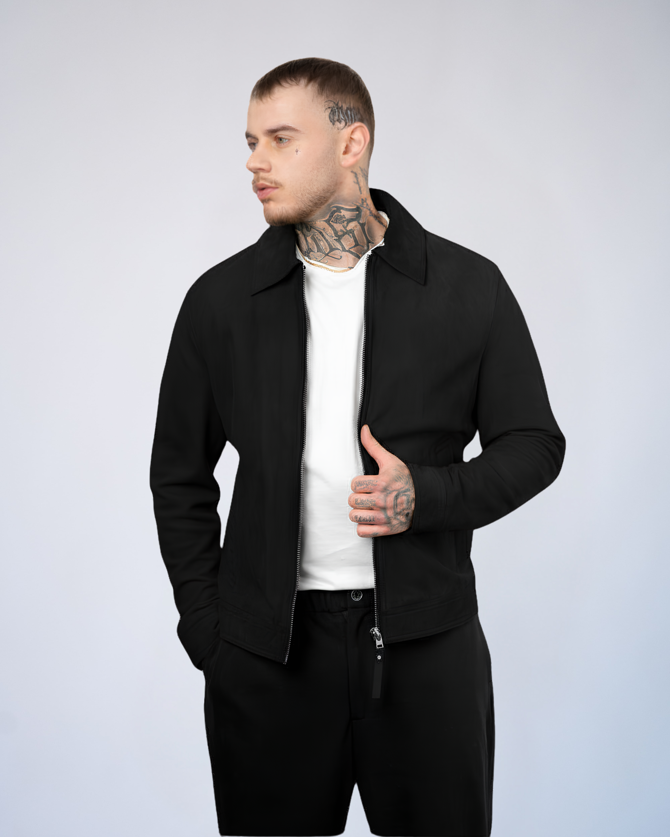 Color 100 - 4 - Vitor_black_front.png