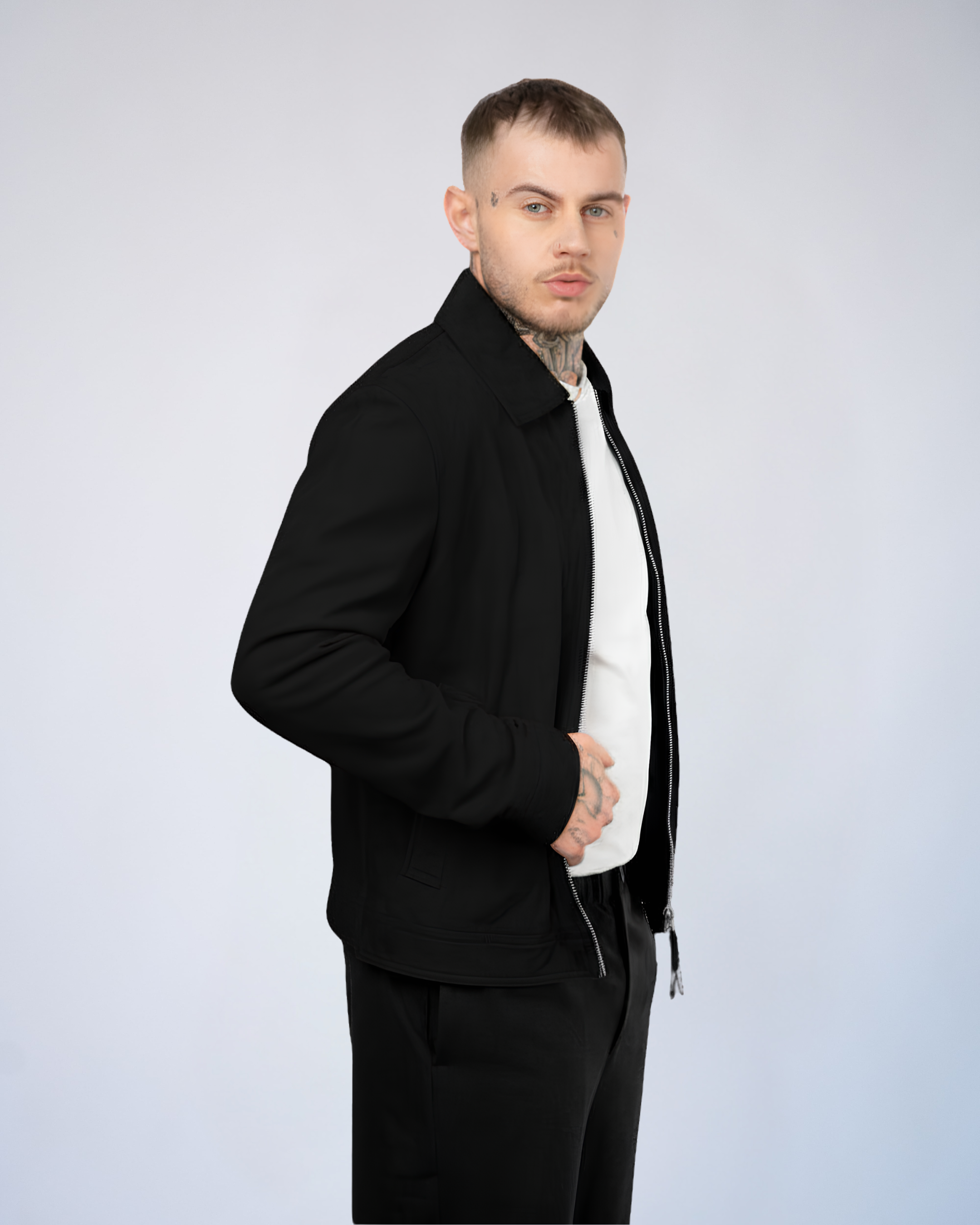 Color 100 - 5 - Vitor_black_side.png